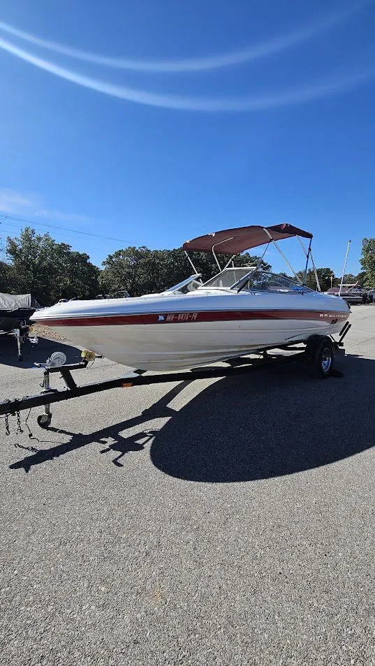 Slide: The Image of Bayliner Capri 2050SS 1998 - 9