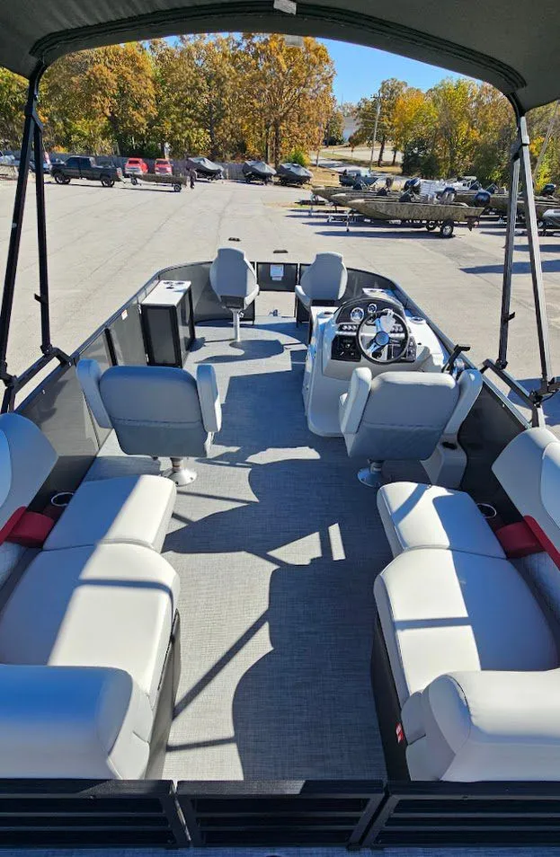 Slide: The Image of Lowe SF212 2026 - 3