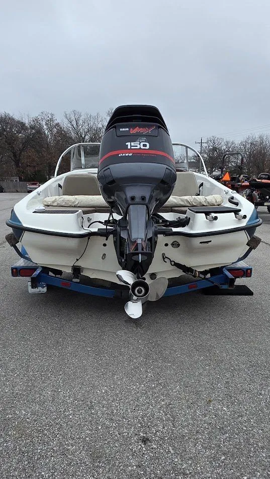 Slide: The Image of Triton 18 Sf 2000 - 6