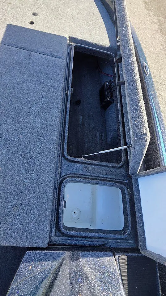 Slide: The Image of Phoenix Bass Boat 21 PHX 2023 - 30