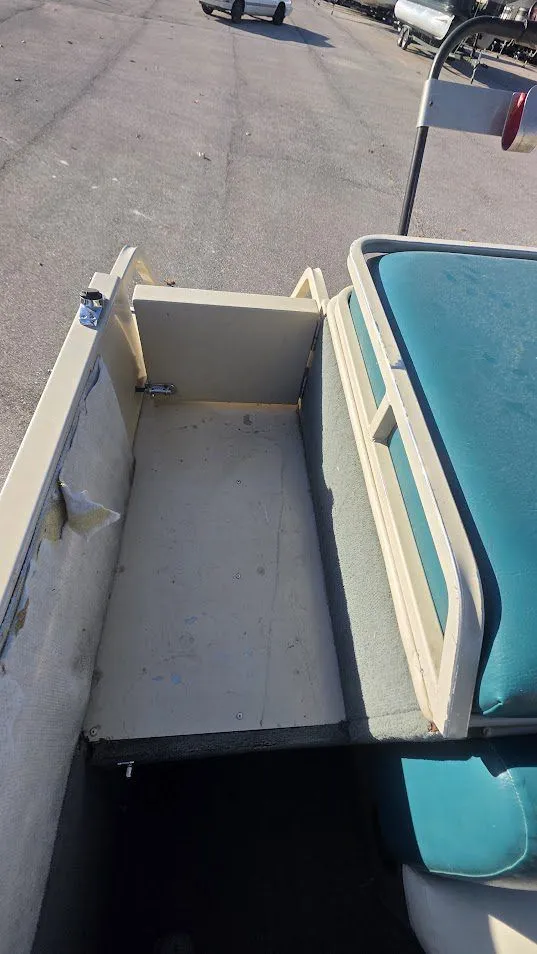 Slide: The Image of Tracker Party Deck 21 2001 - 18