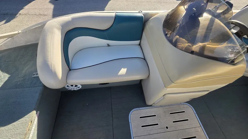 Slide: The Image of Tracker Party Deck 21 2001 - 25