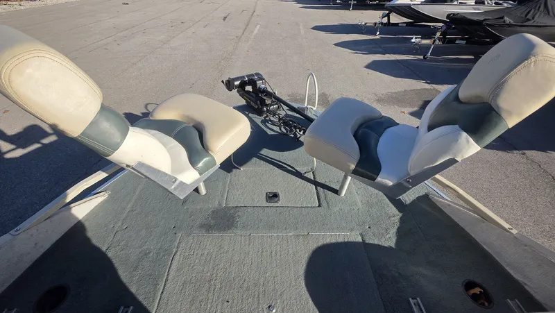 Slide: The Image of Tracker Party Deck 21 2001 - 30