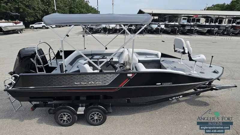 The Image of Lowe Sport Deck 224 2026 - 1