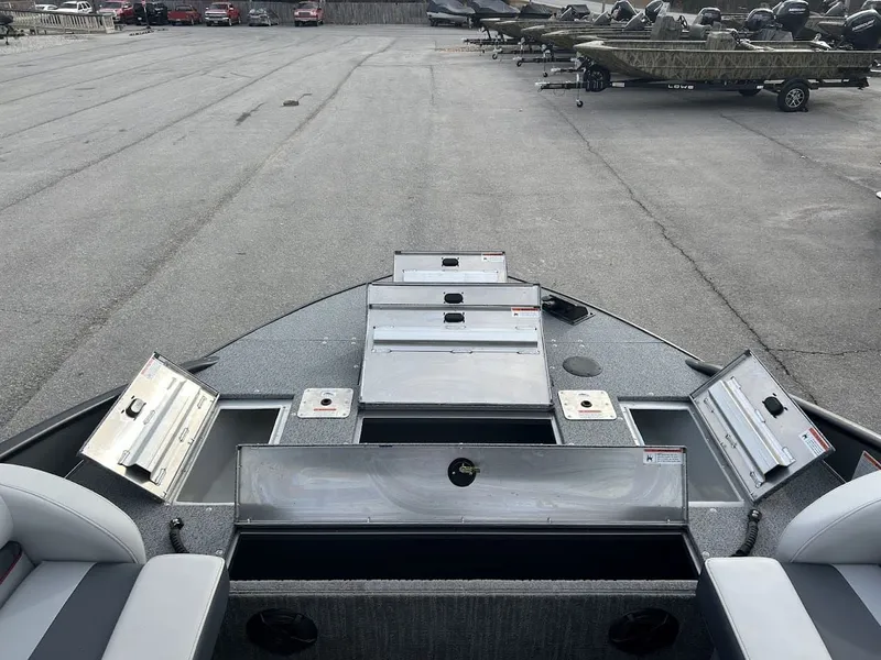 Slide: The Image of Lowe Sport Deck 224 2026 - 13