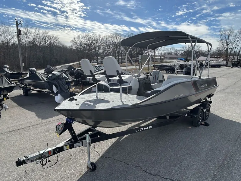 Slide: The Image of Lowe Sport Deck 224 2026 - 22