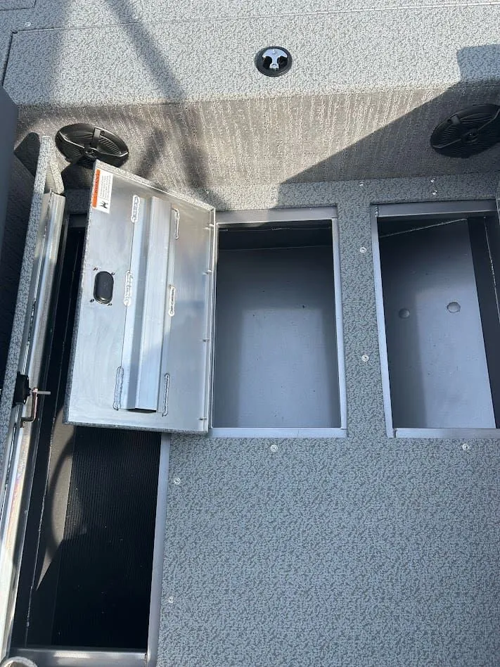 Slide: The Image of Lowe Sport Deck 224 2026 - 7