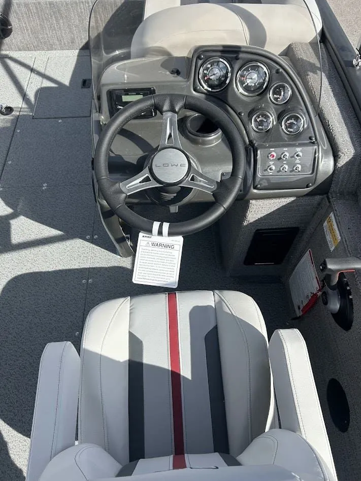 Slide: The Image of Lowe 224 Sport Deck 2026 - 10