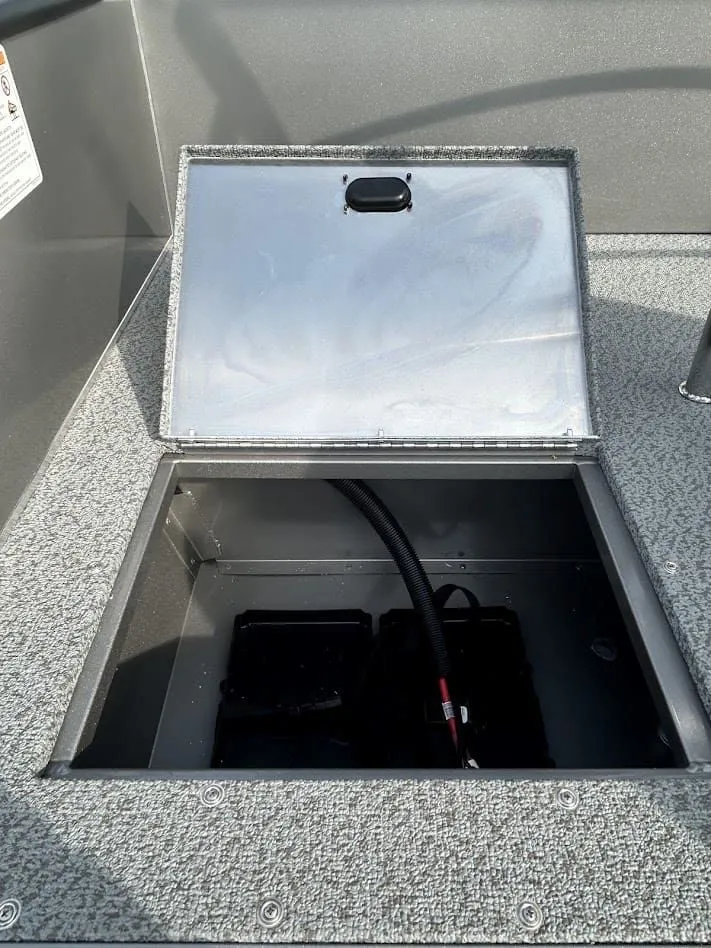 Slide: The Image of Lowe 224 Sport Deck 2026 - 15