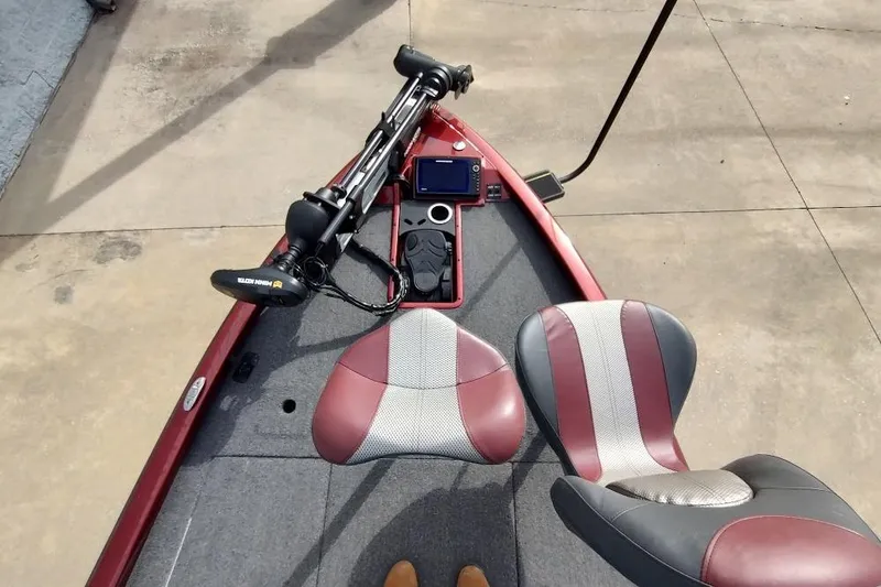 Slide: The Image of 2020 Vexus AVX 1980 boat interior with seats and control panel. - 6