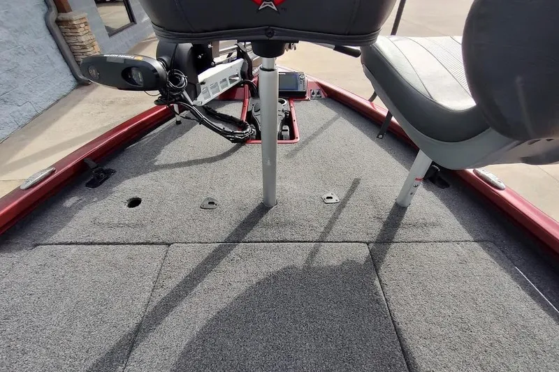 Slide: The Image of 2020 Vexus AVX 1980 boat deck with seating and trolling motor. - 7