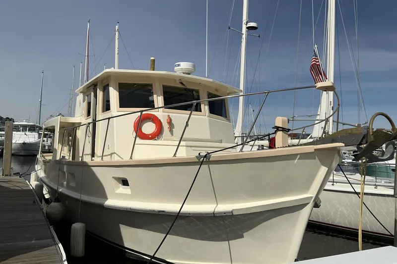 The Image of Custom Hugh Huff Custom Pilothouse Trawler 2009 - undefined