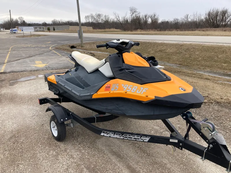 Slide: The Image of Sea-Doo Spark 3up 2014 - 5