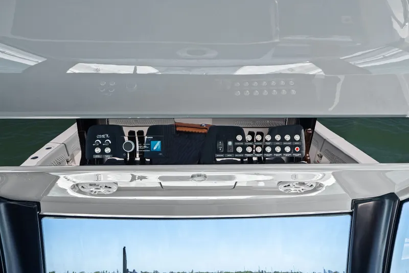 Slide: The Image of Aquila 47 Molokai 2026 - 32