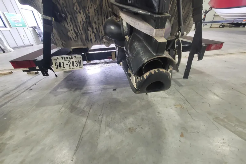 Slide: The Image of Rear view of a 2023 Havac FRRSC boat trailer with Texas license plate. - 10