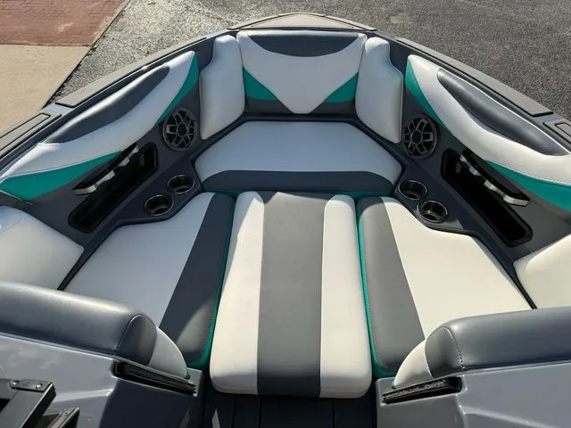 Slide: The Image of Axis Wake Research T23 2019 - 12