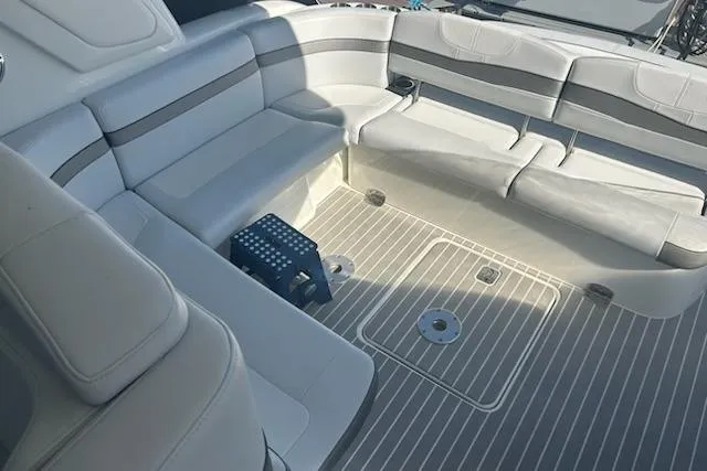 Slide: The Image of 2018 Formula 40 Performance Cruiser interior with spacious seating and modern design. - 9