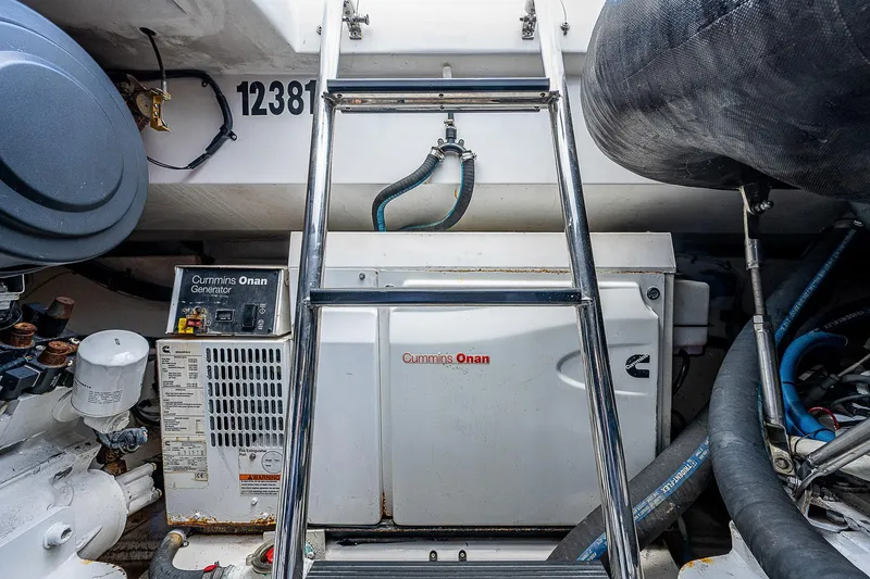 Slide: The Image of Cabo 44 Hardtop Express 2012 - 54