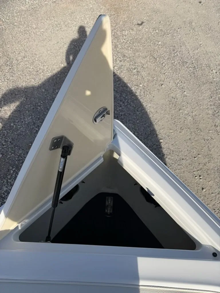 Slide: The Image of Cobalt R3 2019 - 21