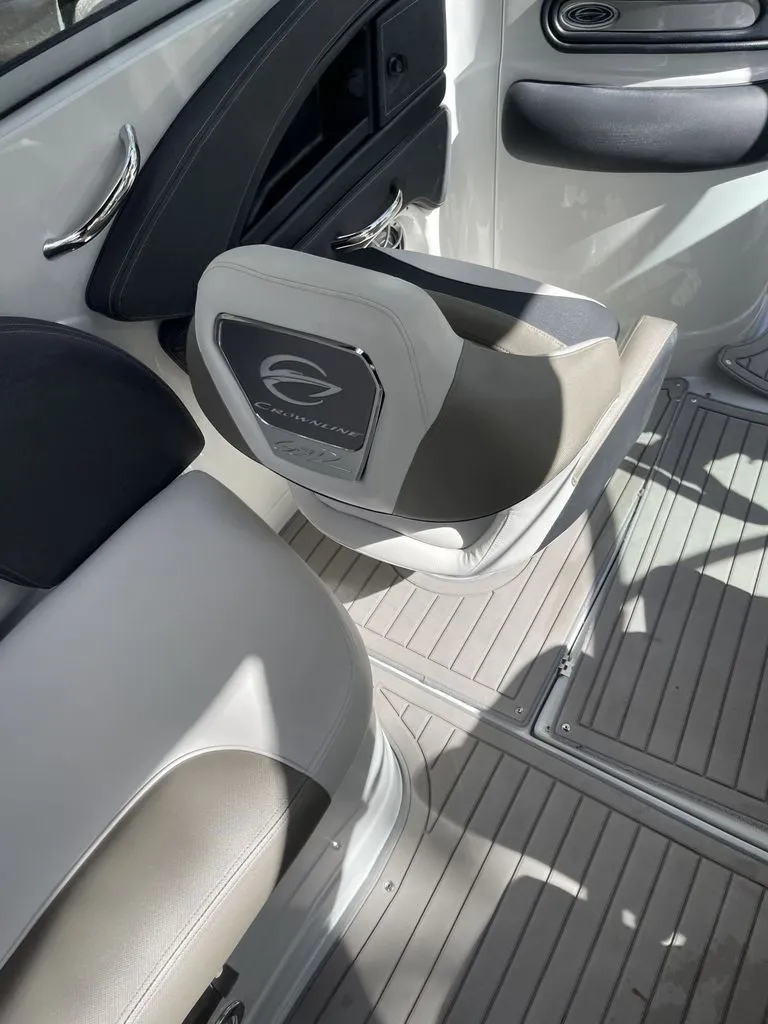 Slide: The Image of Interior of a 2022 Crownline 265 SS boat with sleek seating. - 4