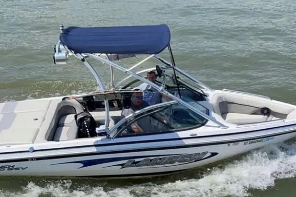 The Image of Supra Launch 20 SSV 2006 - undefined