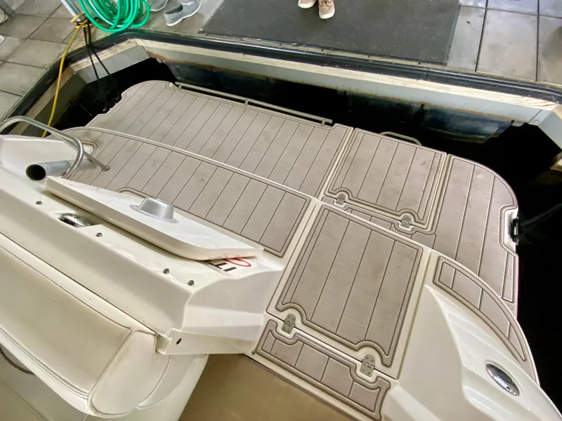 Slide: The Image of 1999 Cruisers Yachts 2870 Express swim platform with non-slip decking. - 20