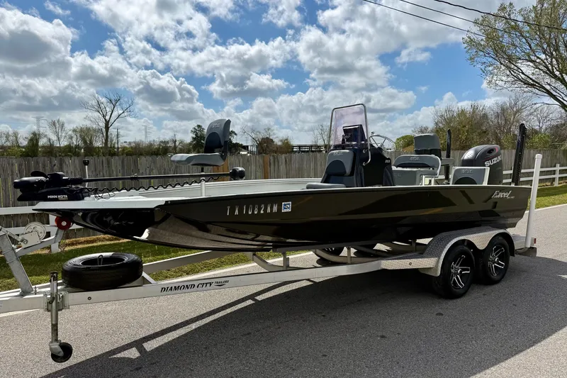 The Image of Excel 203 Bay Pro 2020 - undefined