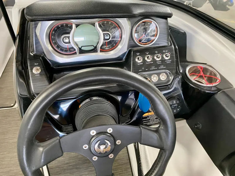 Slide: The Image of Scarab 255 Open ID 2021 - 12