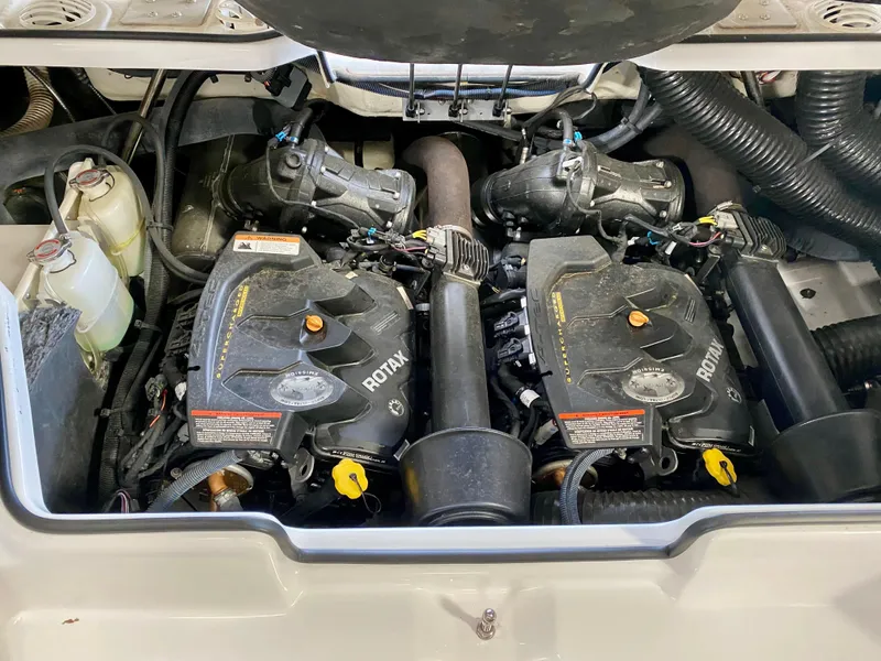 Slide: The Image of Scarab 255 Open ID 2021 - 16