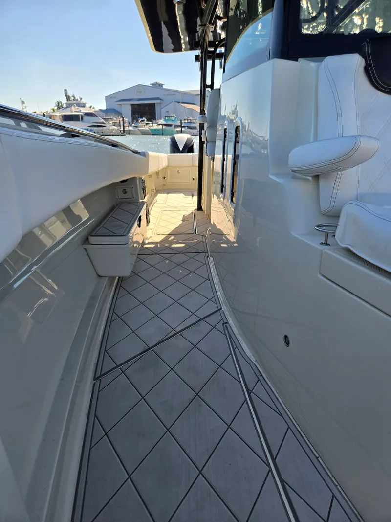 Slide: The Image of HCB 42 Siesta 2018 - 51