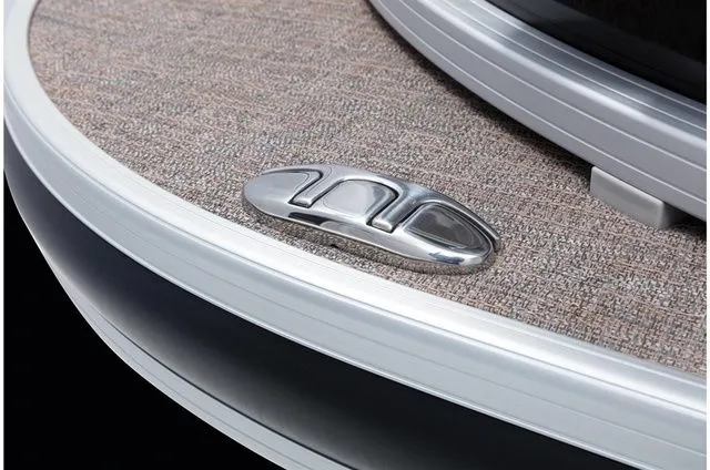 Slide: The Image of Close-up of Ranger 223FC 2022 boat deck with metal fitting. - 34