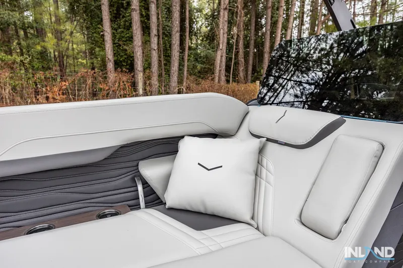 Slide: The Image of Flamingo ROVE 245 2026 - 26