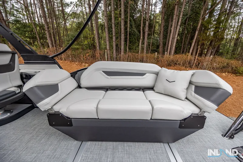 Slide: The Image of Flamingo ROVE 245 2026 - 31