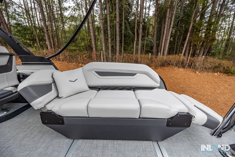 Slide: The Image of Flamingo ROVE 245 2026 - 32