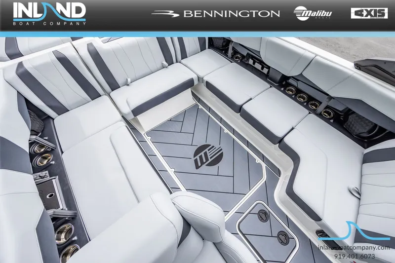 Slide: The Image of Malibu Wakesetter 22 LSV 2025 - 21