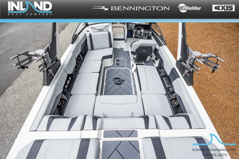 Slide: The Image of Malibu Wakesetter 22 LSV 2025 - 7