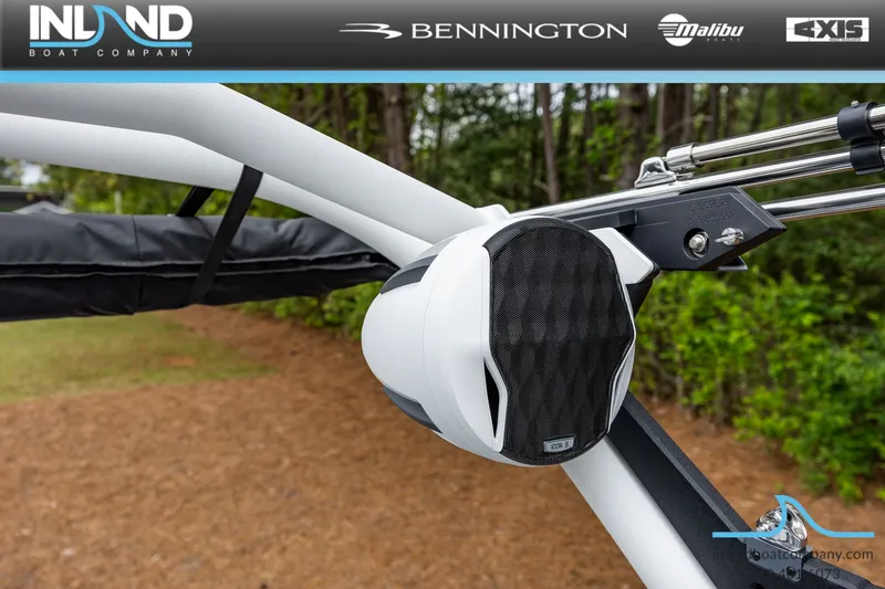 Slide: The Image of Malibu Wakesetter 22 LSV 2025 - 8