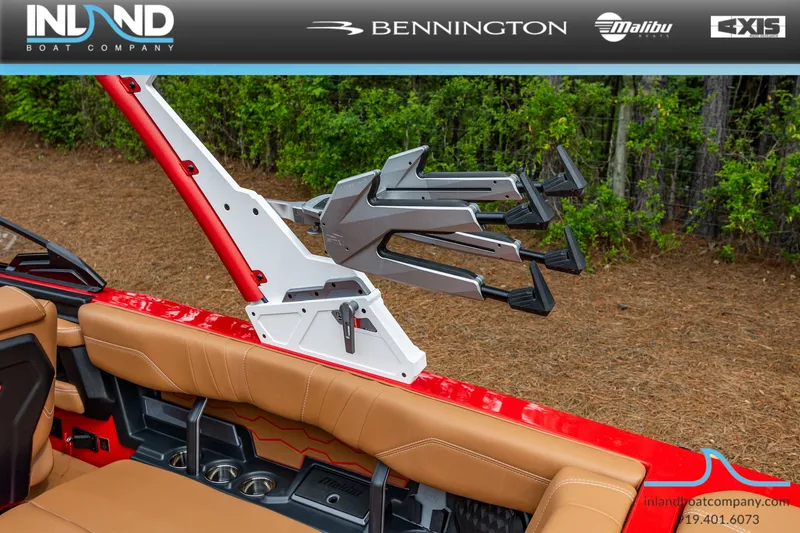 Slide: The Image of Malibu 22mxz 2025 - 20