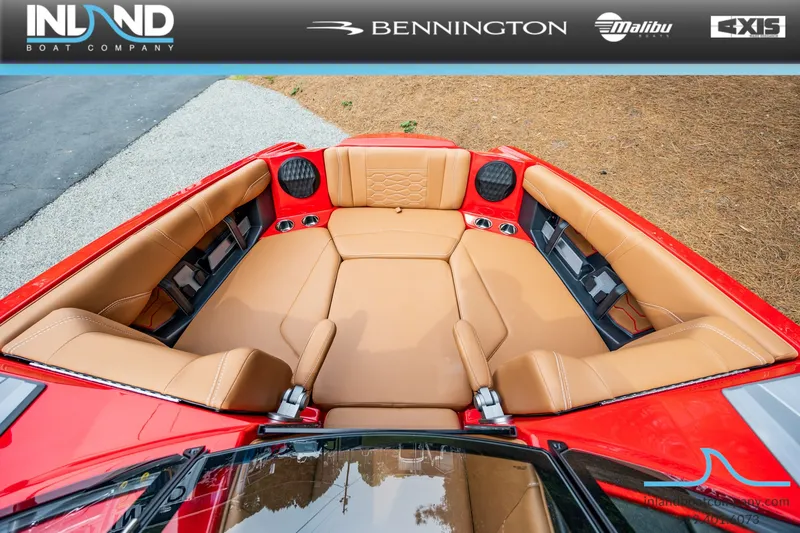 Slide: The Image of Malibu 22mxz 2025 - 30