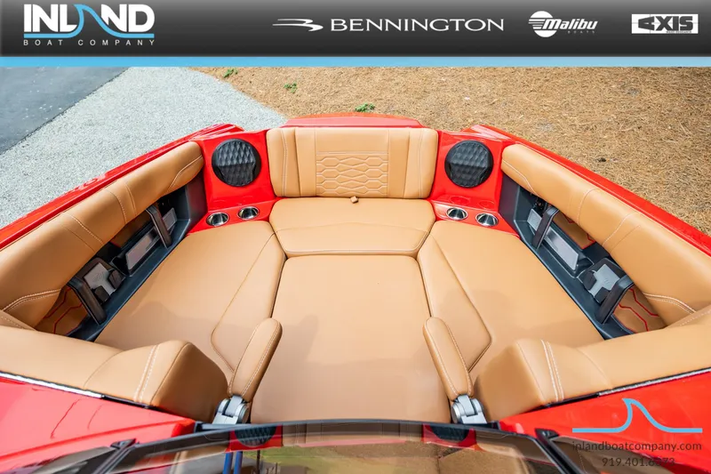 Slide: The Image of Malibu 22mxz 2025 - 31