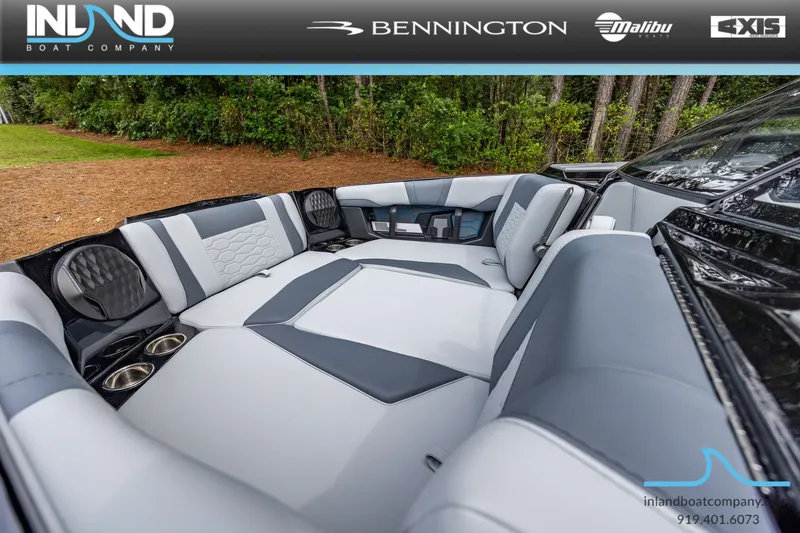 Slide: The Image of Malibu 22mxz 2025 - 22