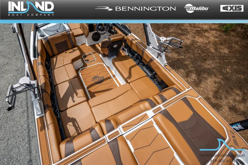 Slide: The Image of Malibu 22mxz 2025 - 12