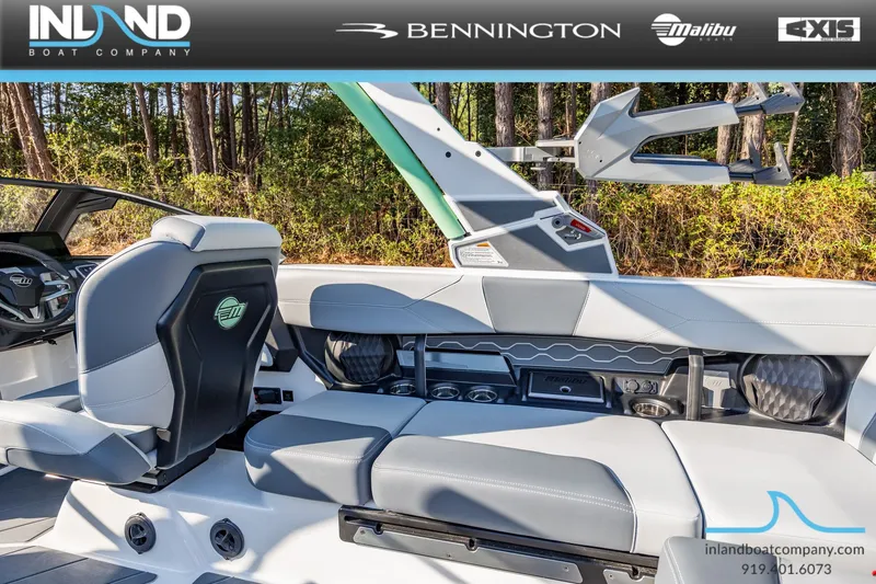 Slide: The Image of Malibu Wakesetter 23 LSV 2026 - 16