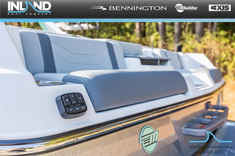Slide: The Image of Malibu Wakesetter 23 LSV 2026 - 5