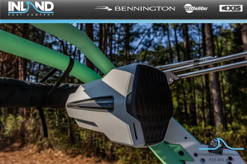 Slide: The Image of Malibu Wakesetter 23 LSV 2026 - 8