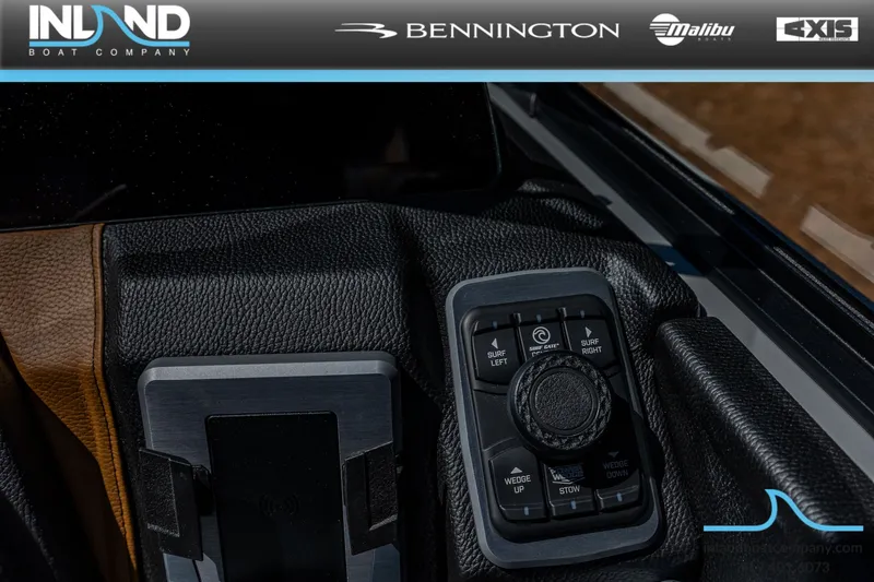 Slide: The Image of Malibu Wakesetter 23 LSV 2026 - 21