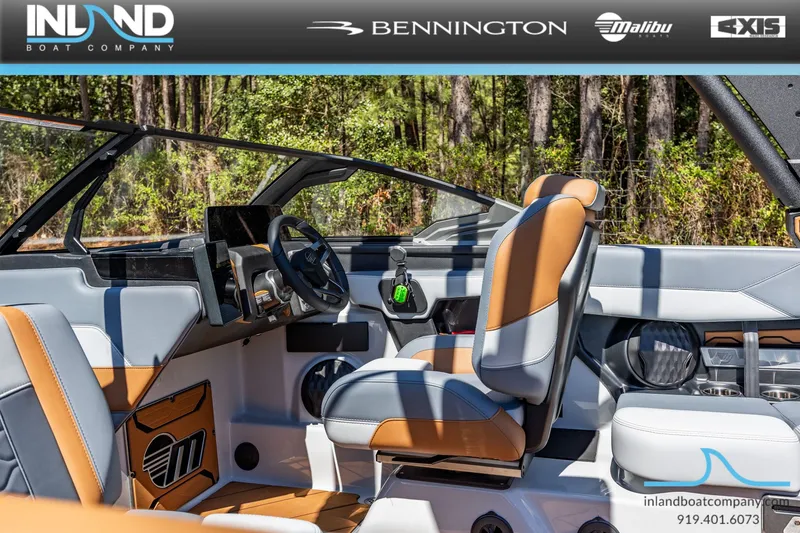 Slide: The Image of Malibu Wakesetter 23 LSV 2026 - 28