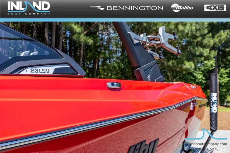 Slide: The Image of Malibu Wakesetter 23 LSV 2025 - 11
