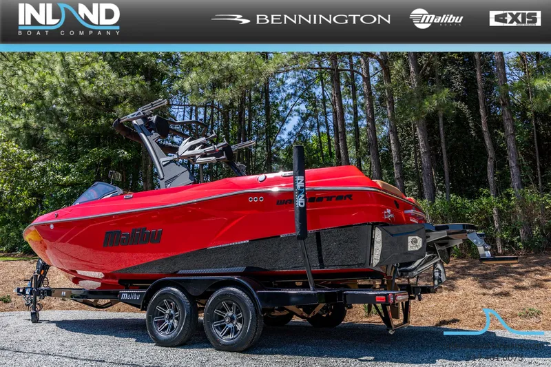 Slide: The Image of Malibu Wakesetter 23 LSV 2025 - 14