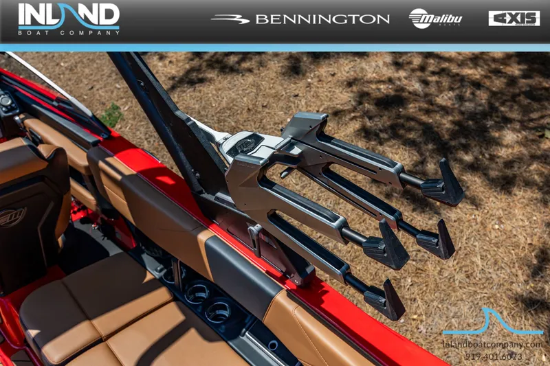 Slide: The Image of Malibu Wakesetter 23 LSV 2025 - 22